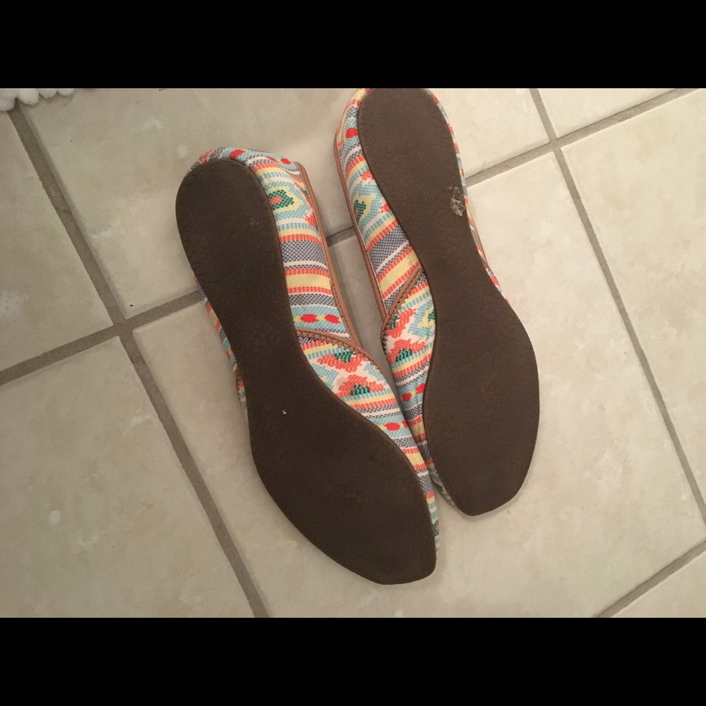 Flats - Picture 4 of 4